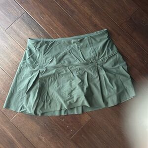 Lulu tennis skirt